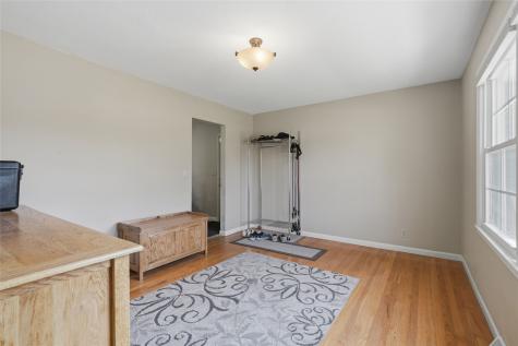 304 NE Norman Drive Cedar Rapids IA 52402