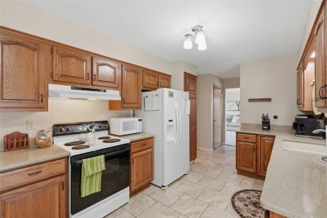 304 NE Norman Drive Cedar Rapids IA 52402