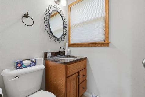 304 NE Norman Drive Cedar Rapids IA 52402