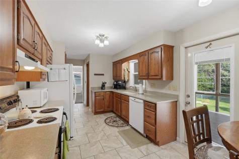 304 NE Norman Drive Cedar Rapids IA 52402