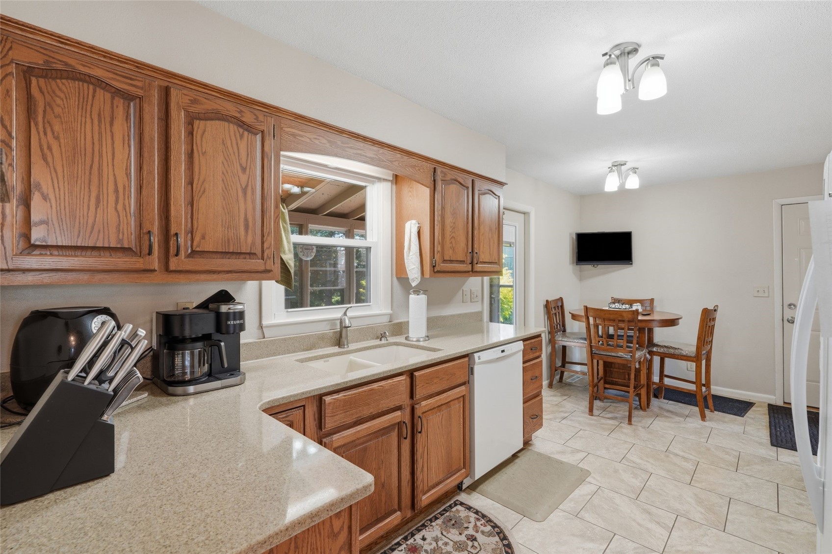 304 NE Norman Drive Cedar Rapids IA 52402