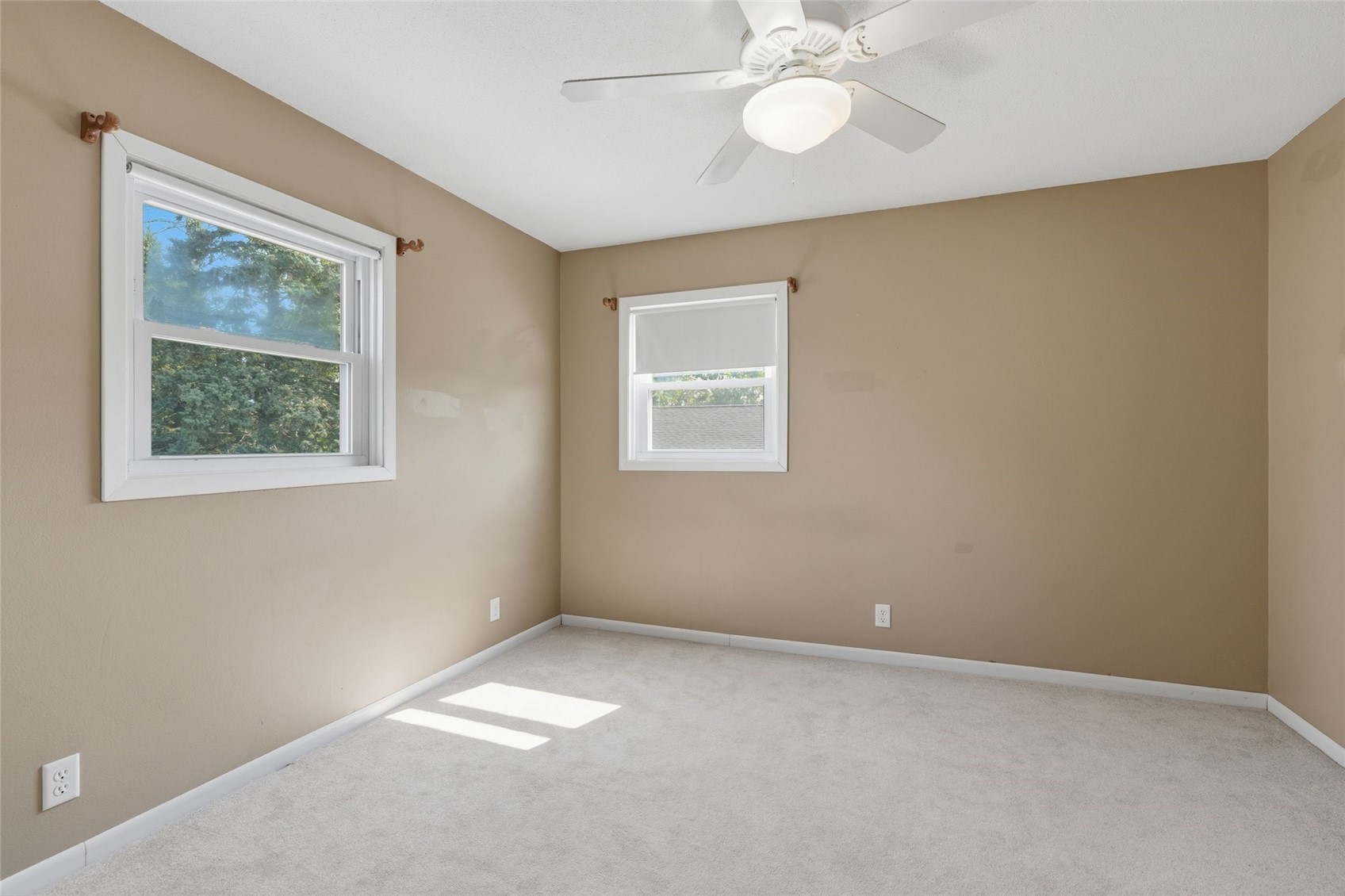 304 NE Norman Drive Cedar Rapids IA 52402