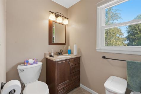 304 NE Norman Drive Cedar Rapids IA 52402
