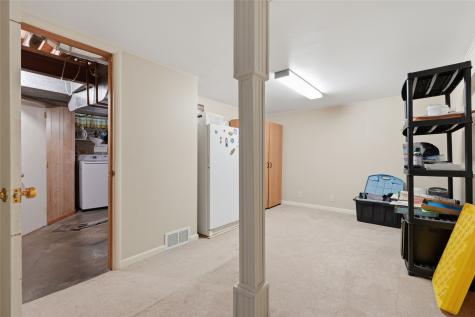 304 NE Norman Drive Cedar Rapids IA 52402