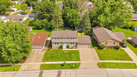 304 NE Norman Drive Cedar Rapids IA 52402