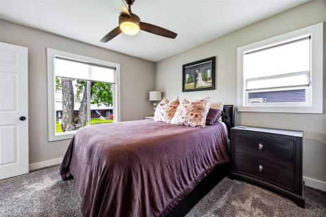 720 Owen Street NW Cedar Rapids IA 52405