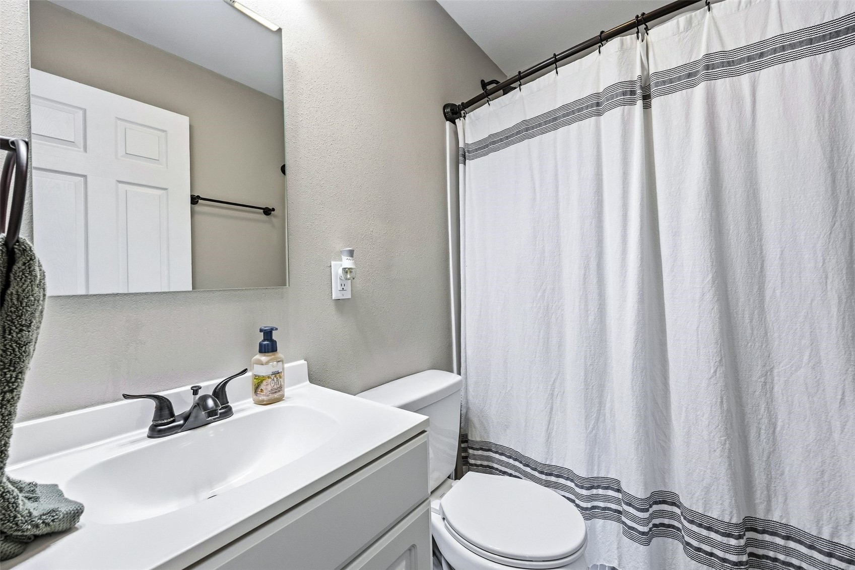 720 Owen Street NW Cedar Rapids IA 52405