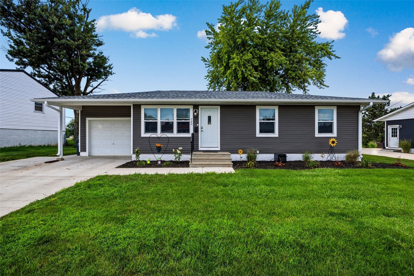 720 Owen Street NW Cedar Rapids IA 52405