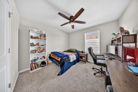 2806 Mary Drive Hiawatha IA 52233