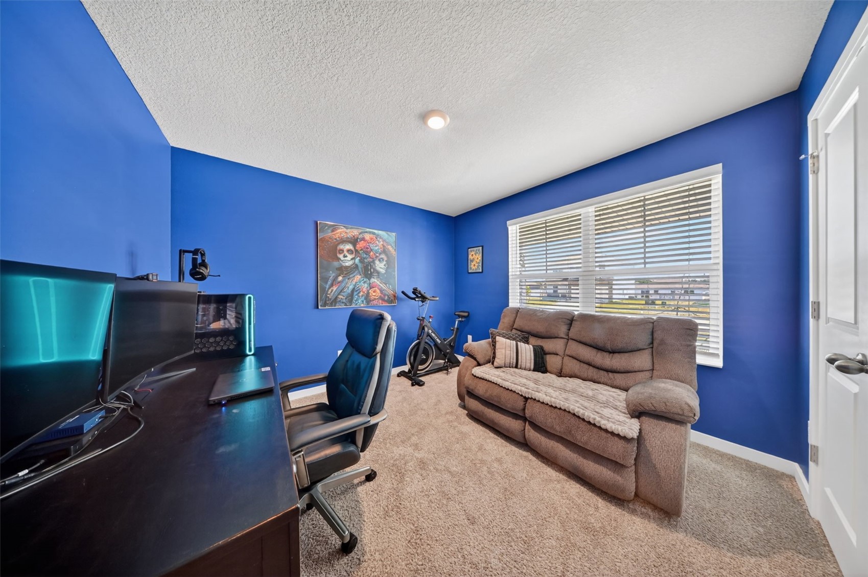 2806 Mary Drive Hiawatha IA 52233