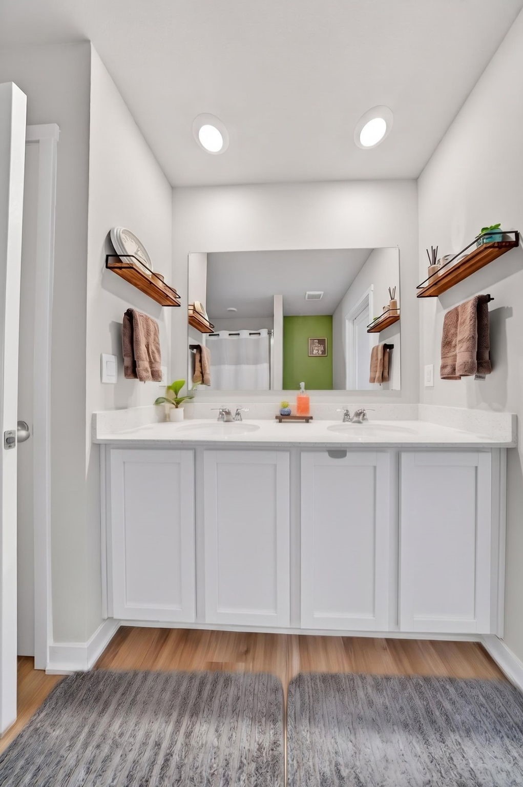 2806 Mary Drive Hiawatha IA 52233