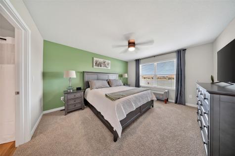 2806 Mary Drive Hiawatha IA 52233
