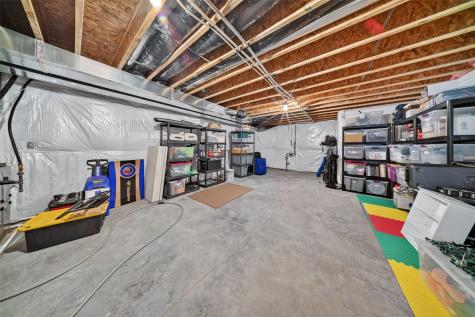 2806 Mary Drive Hiawatha IA 52233