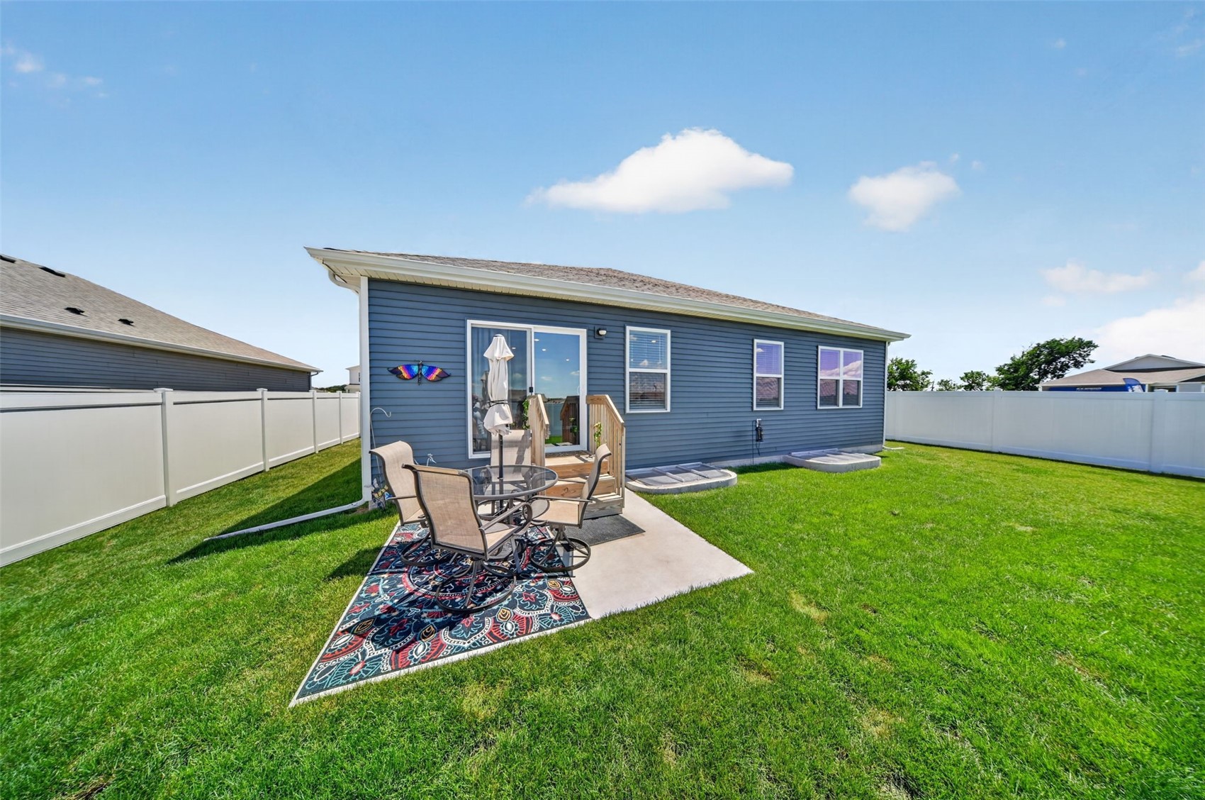 2806 Mary Drive Hiawatha IA 52233