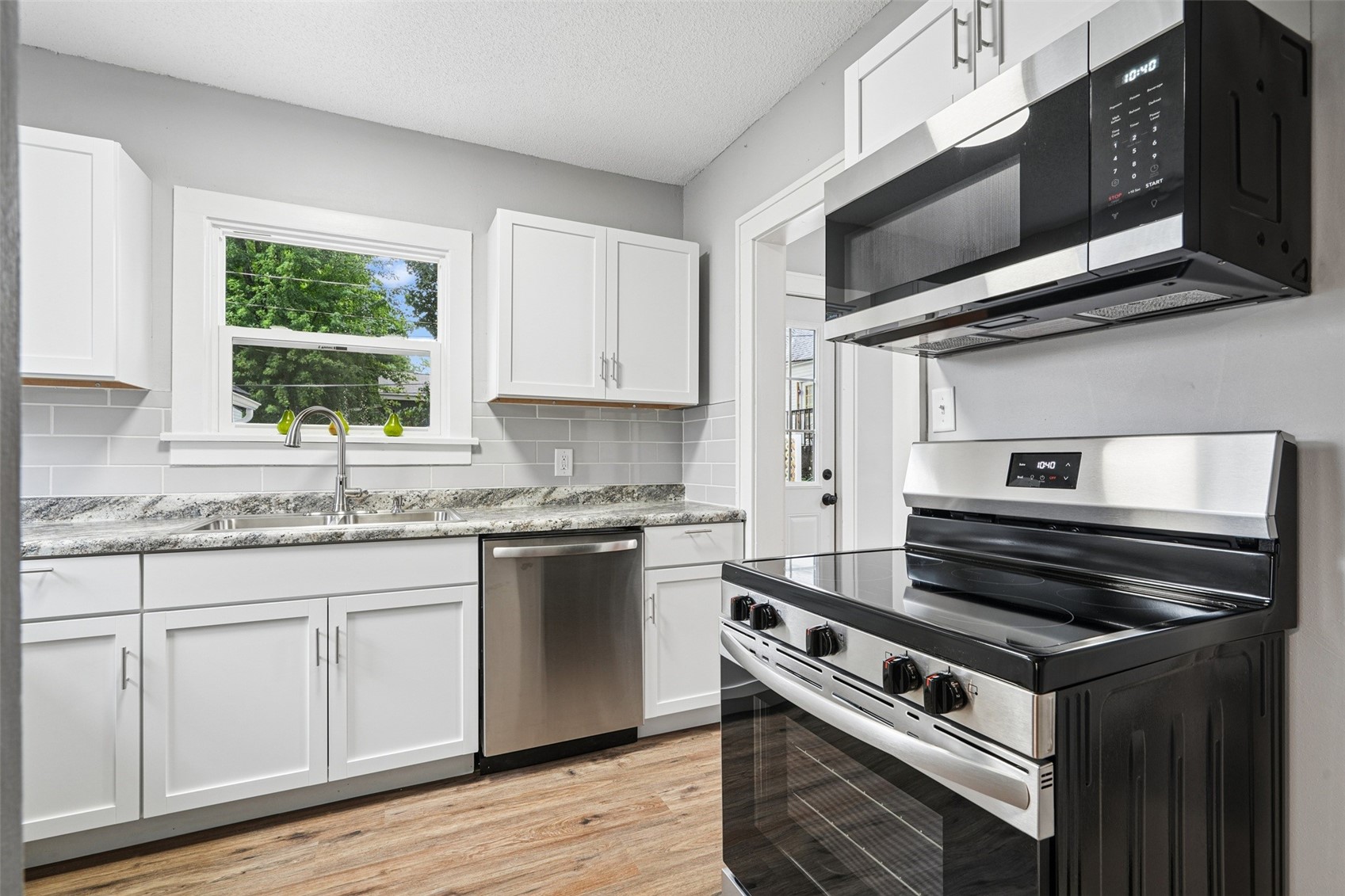 208 24th Street NE Cedar Rapids IA 52402