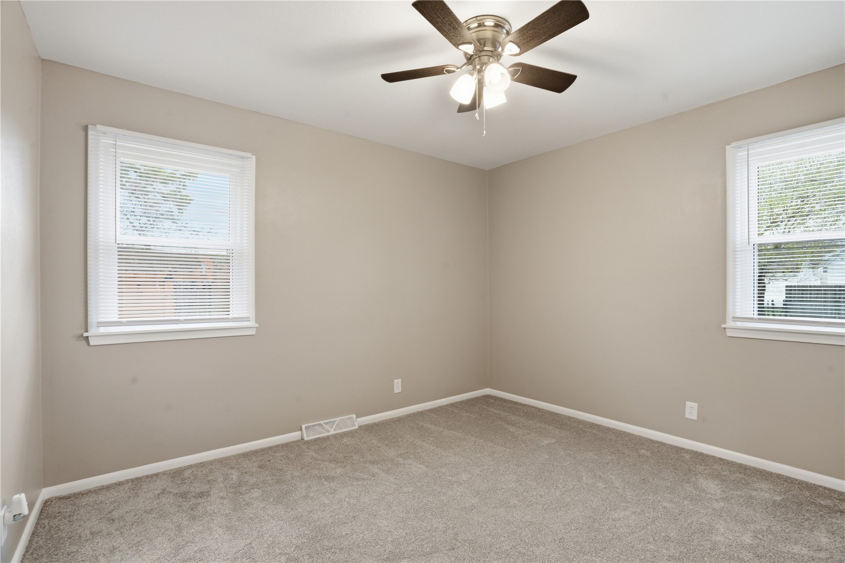 420 30th Street SE Cedar Rapids IA 52403