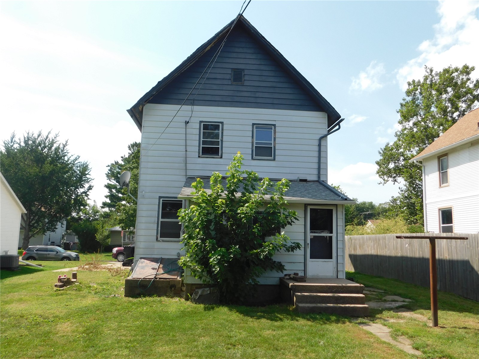 104 Walnut Street Tipton IA 52772