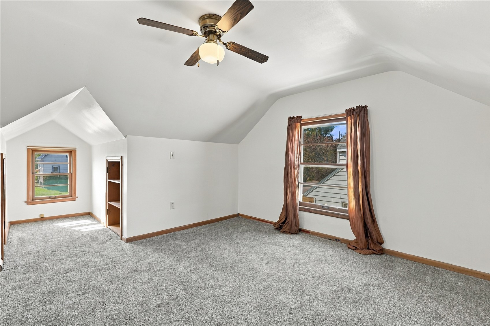 264 Wilson Avenue SW Cedar Rapids IA 52404