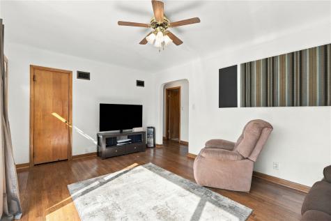 264 Wilson Avenue SW Cedar Rapids IA 52404