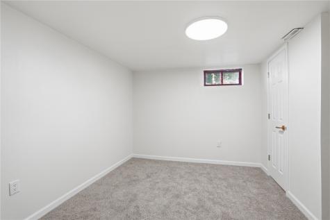 1718 Highland Avenue Iowa City IA 52240