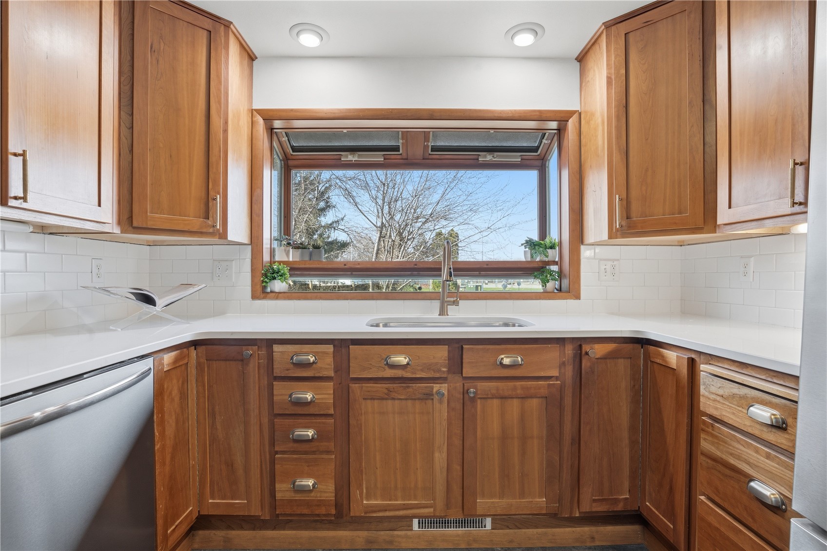 1718 Highland Avenue Iowa City IA 52240