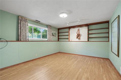 5117 Rich Mar Lane NW Cedar Rapids IA 52405