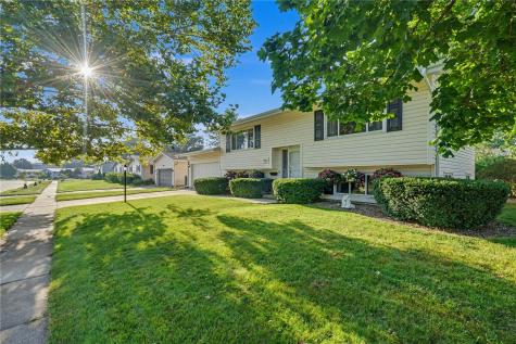 5117 Rich Mar Lane NW Cedar Rapids IA 52405