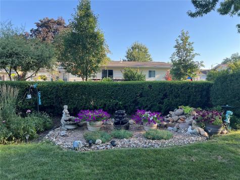 5117 Rich Mar Lane NW Cedar Rapids IA 52405