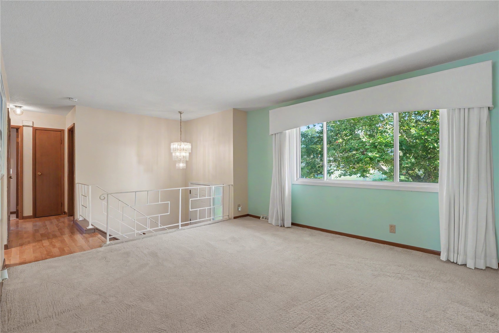 5117 Rich Mar Lane NW Cedar Rapids IA 52405