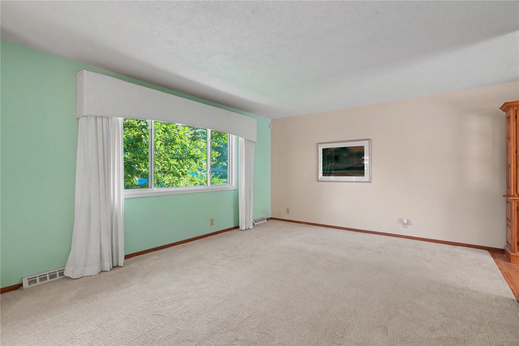 5117 Rich Mar Lane NW Cedar Rapids IA 52405