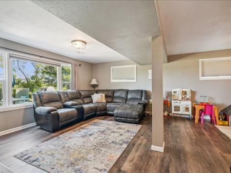 3371 Schmickle Road Marion IA 52302