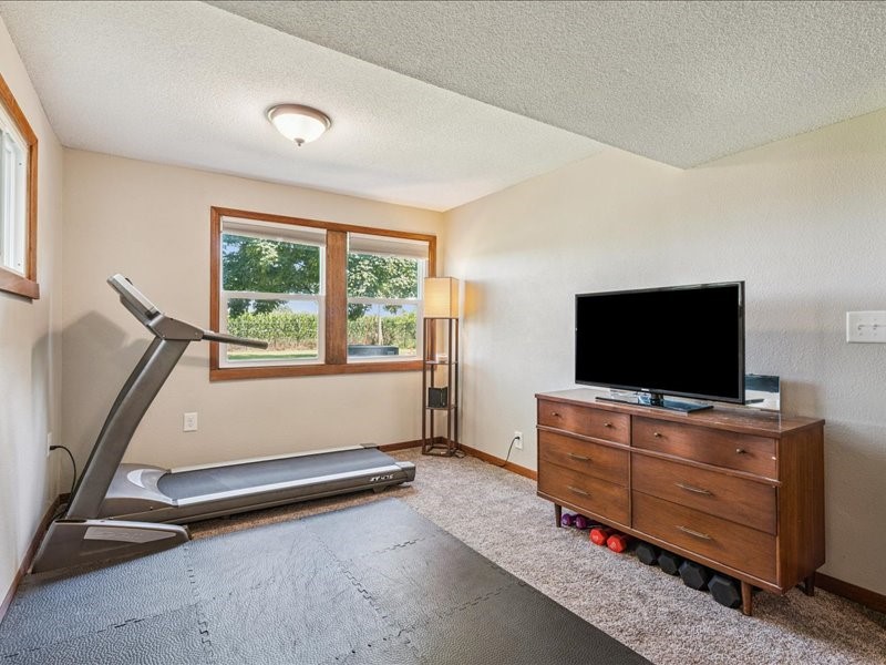 3371 Schmickle Road Marion IA 52302