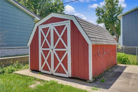 1340 8th Street Marion IA 52302