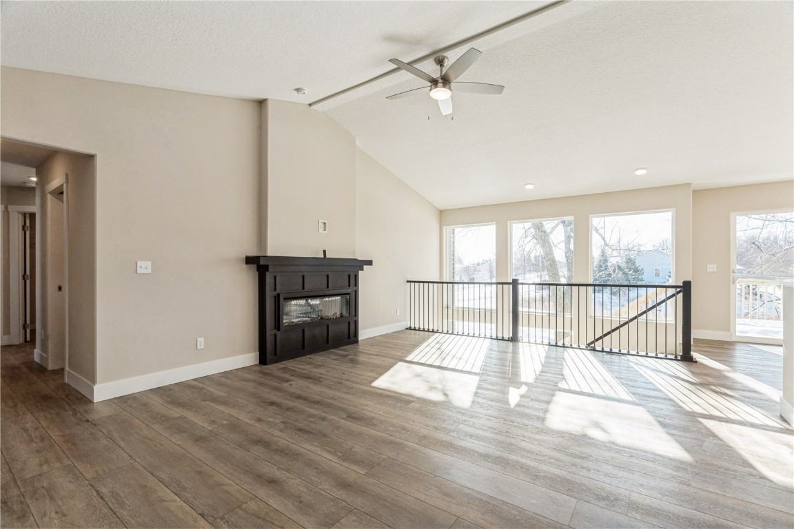 1801 Shady Grove Road SW Cedar Rapids IA 52404
