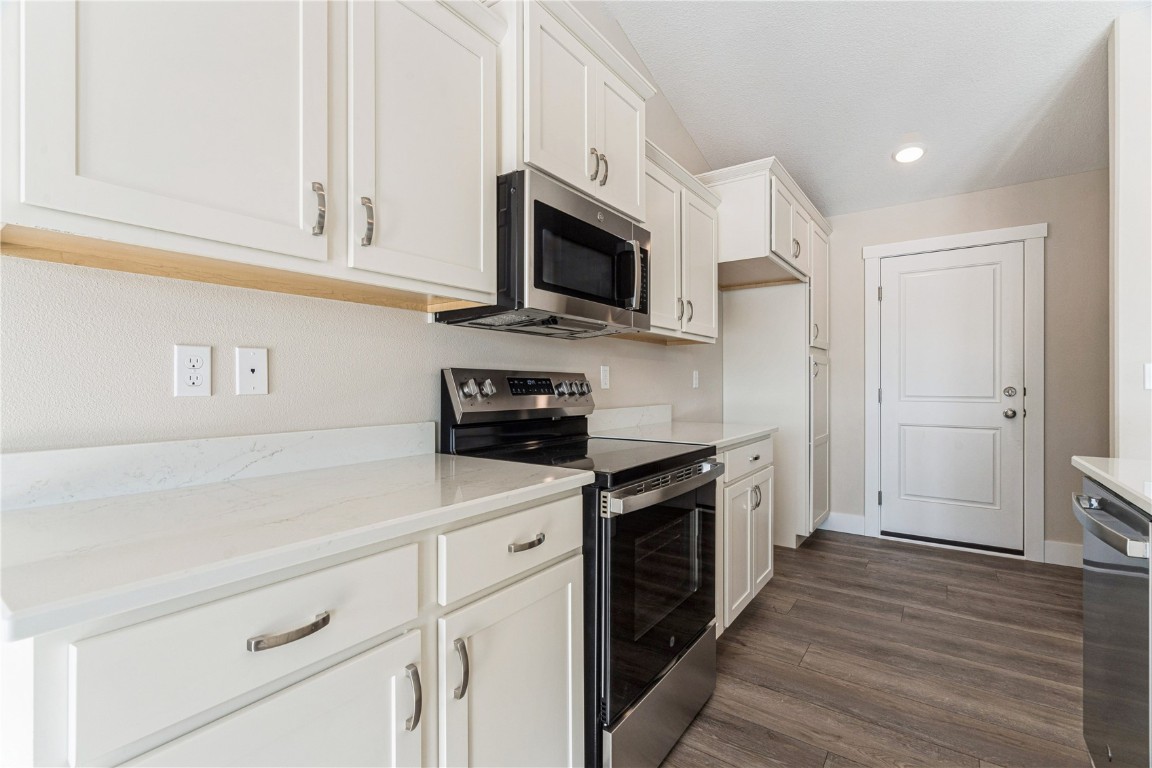 1801 Shady Grove Road SW Cedar Rapids IA 52404