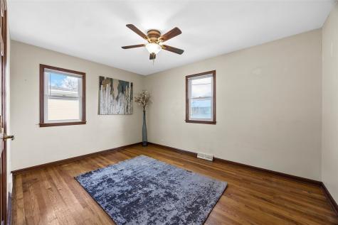 2941 Juhl Drive NE Cedar Rapids IA 52402