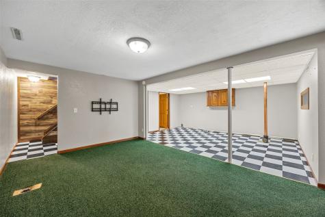 2941 Juhl Drive NE Cedar Rapids IA 52402