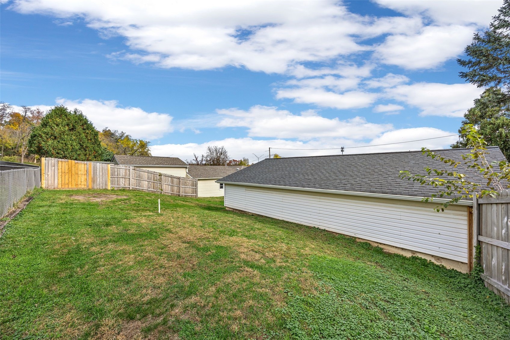 2941 Juhl Drive NE Cedar Rapids IA 52402