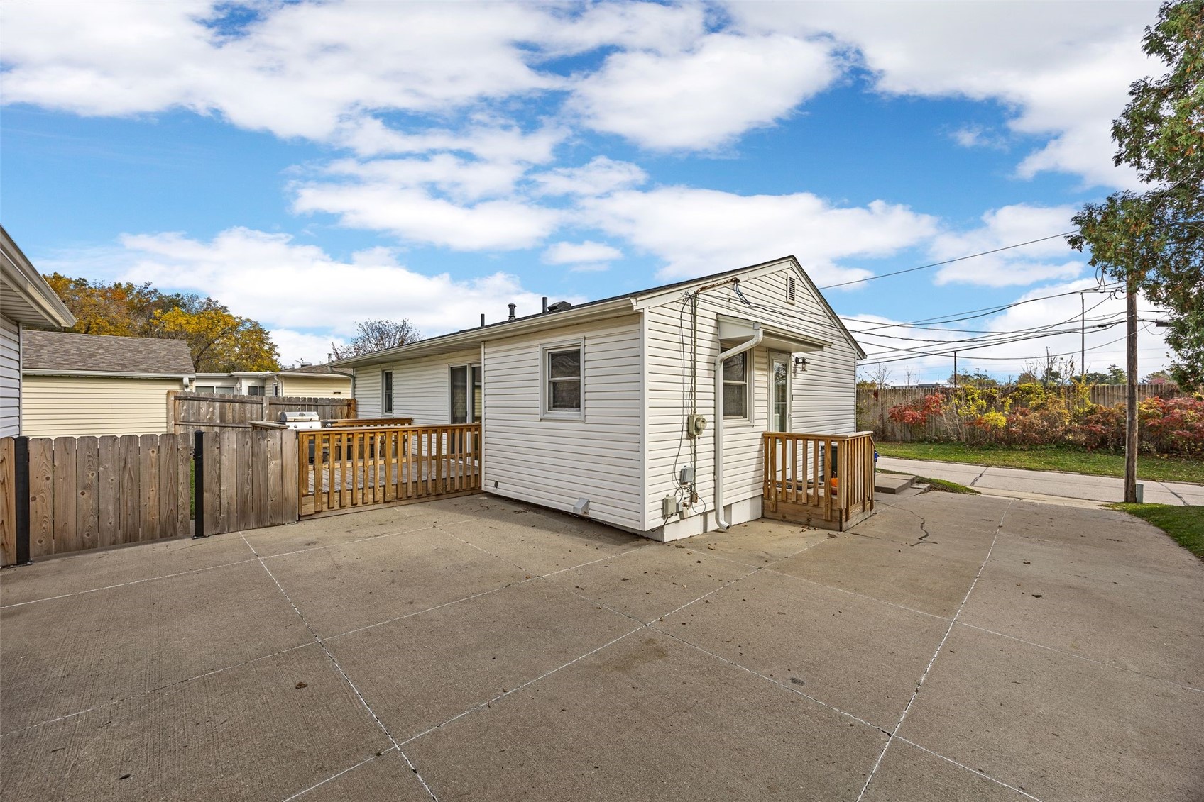 2941 Juhl Drive NE Cedar Rapids IA 52402
