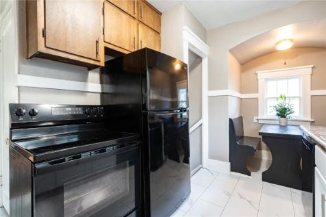 2523 1st Avenue SE Cedar Rapids IA 52403