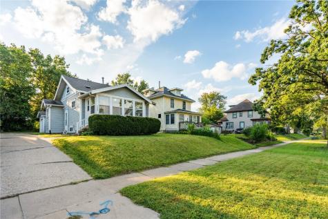 2523 1st Avenue SE Cedar Rapids IA 52403