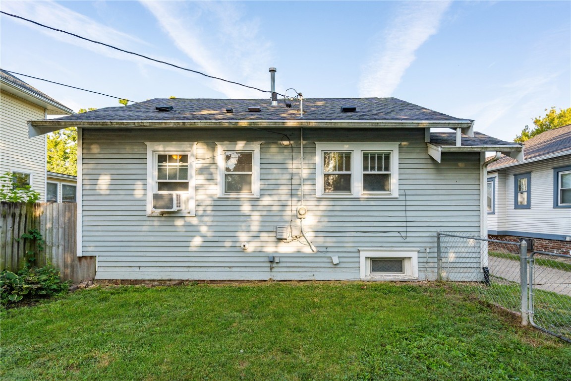 2523 1st Avenue SE Cedar Rapids IA 52403