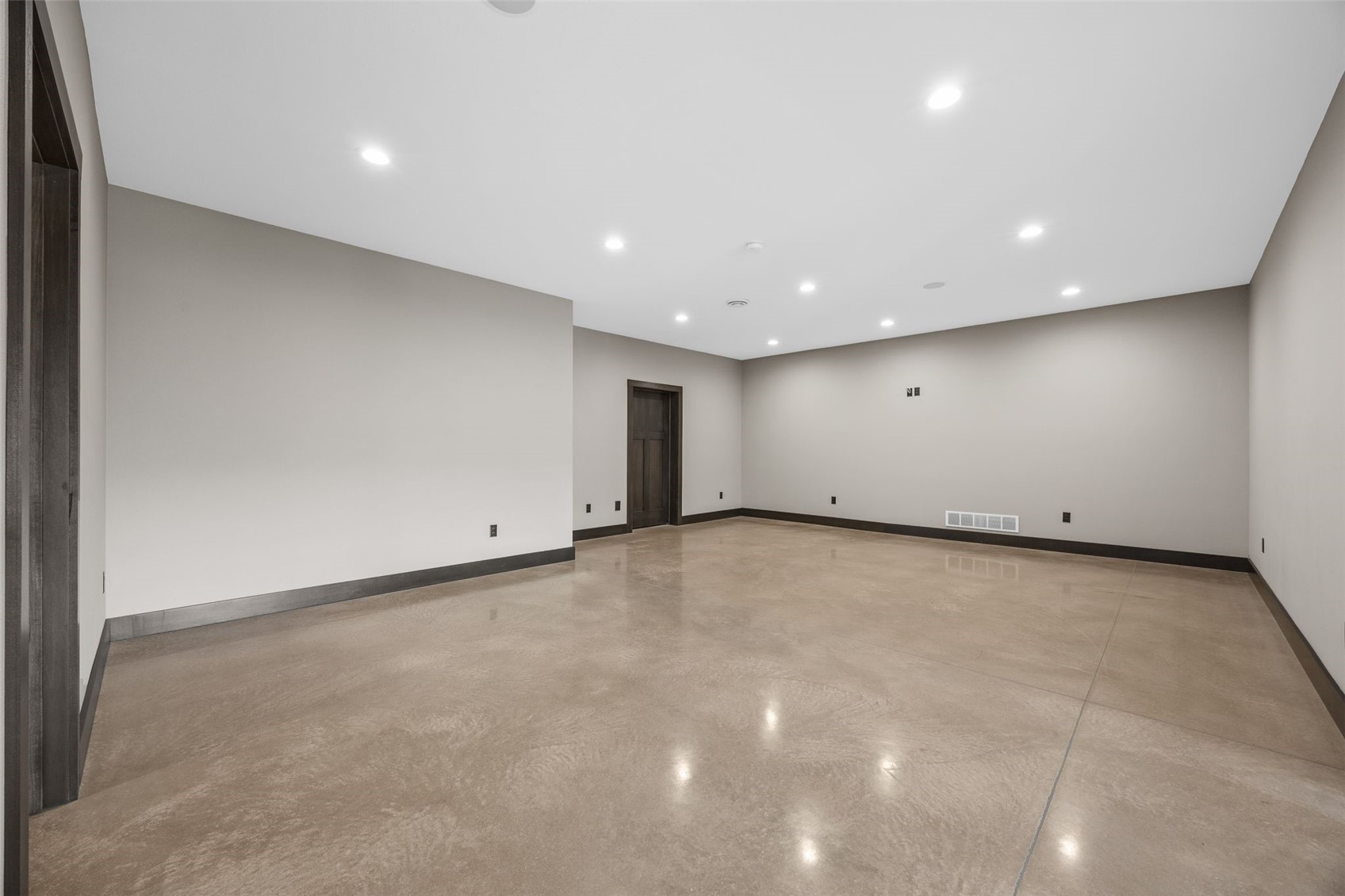 20649 Kayak Court Manchester IA 52057