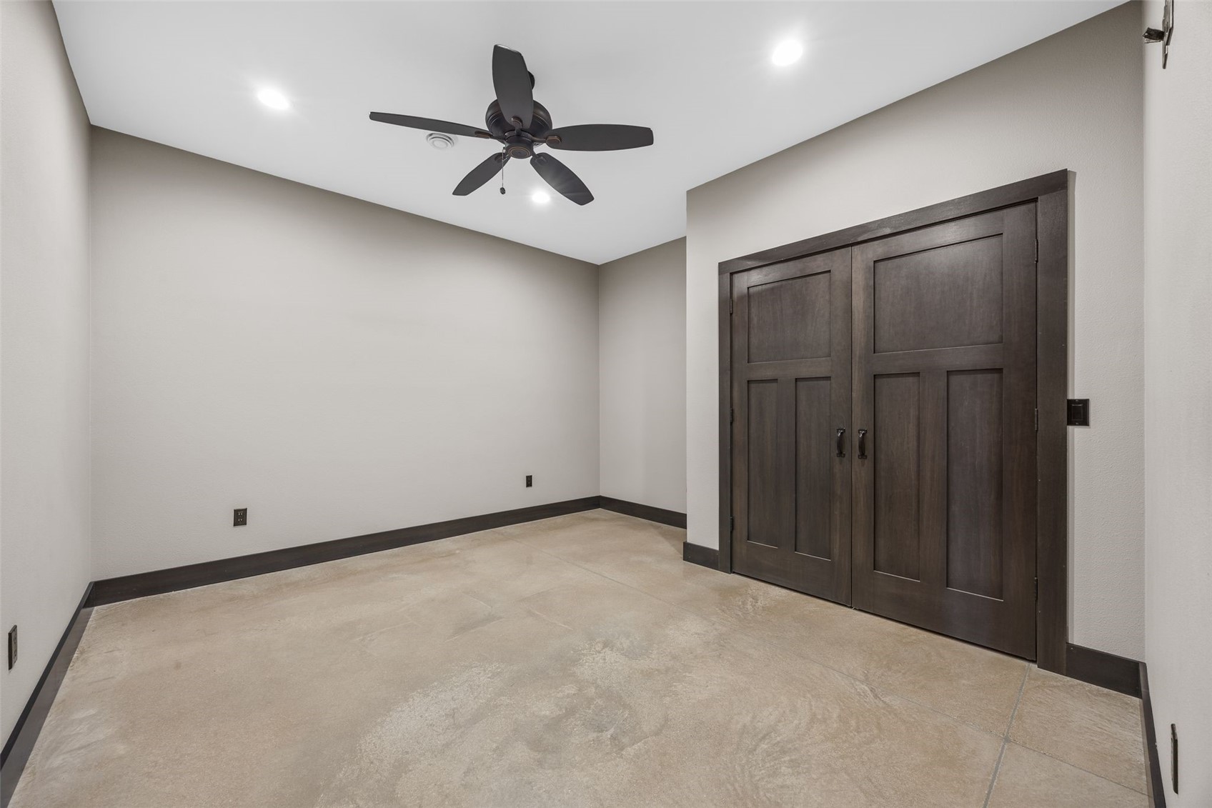 20649 Kayak Court Manchester IA 52057