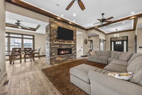 20649 Kayak Court Manchester IA 52057