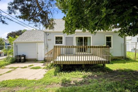 1040 2nd Avenue Marion IA 52302