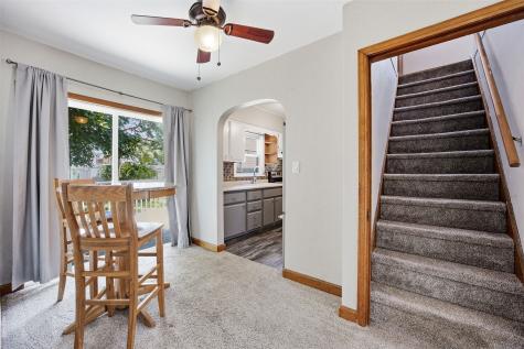 1040 2nd Avenue Marion IA 52302