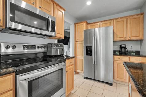 310 Teakwood Lane NE Cedar Rapids IA 52402