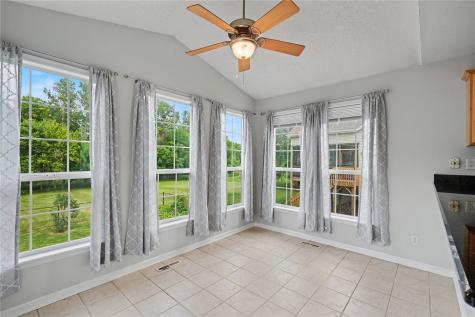 310 Teakwood Lane NE Cedar Rapids IA 52402