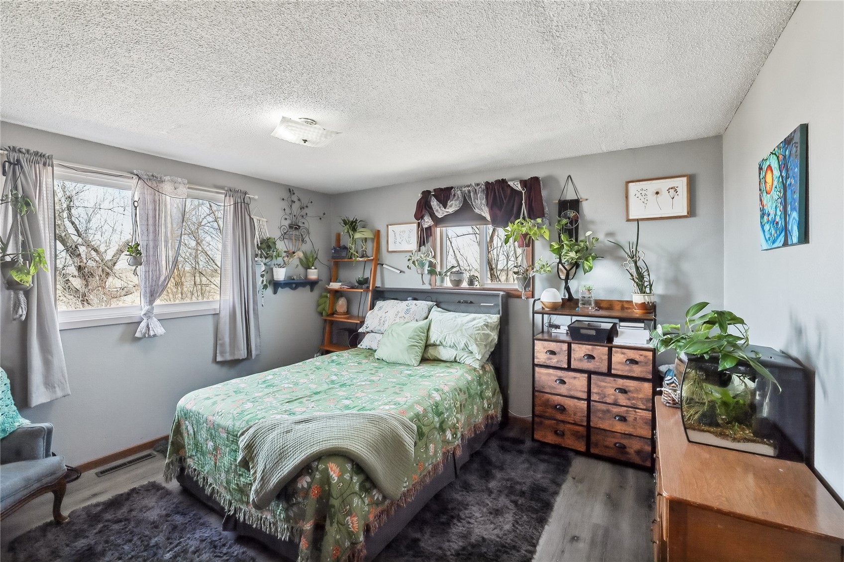 2449 68th Street Van Horne IA 52349
